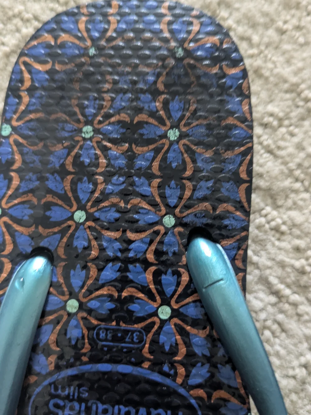 Havaianas Women's Blue Patterned Flip Flops with Gold Accent